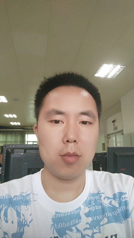 浔城老男孩的第一张照片--西安相亲服务中心