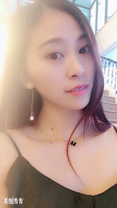 隨風的云的第一张照片--西安相亲服务中心
