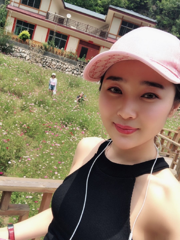 诗琪的第二张照片--西安相亲服务中心