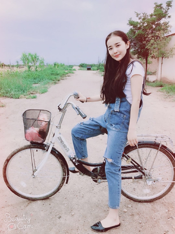 陈曦呀的第六张照片--西安相亲服务中心