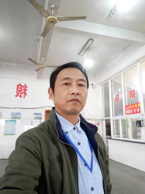 明月的第三张照片--西安相亲服务中心