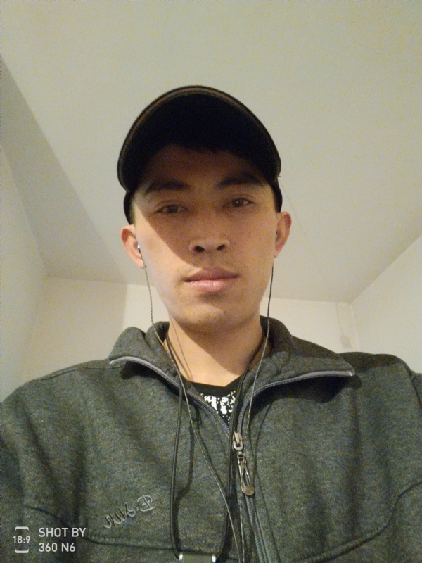 爱你一万年的第一张照片--西安相亲服务中心