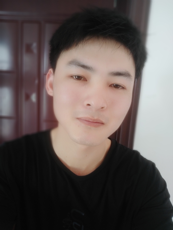 小情绪)っ的第一张照片--西安相亲服务中心