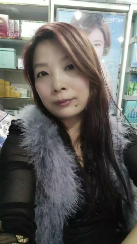 胡静的第一张照片--西安相亲服务中心