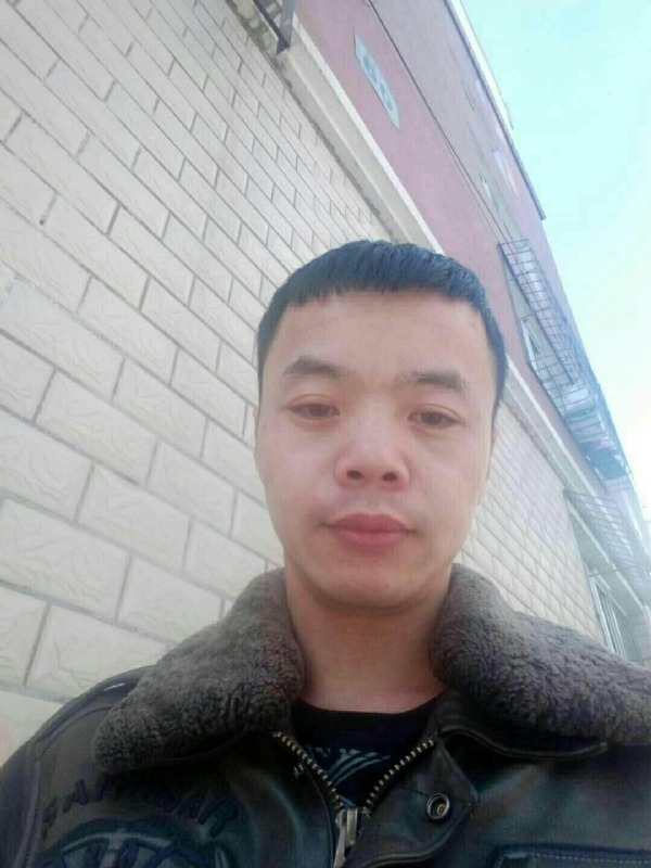 八零逅村民的第二张照片--西安相亲服务中心