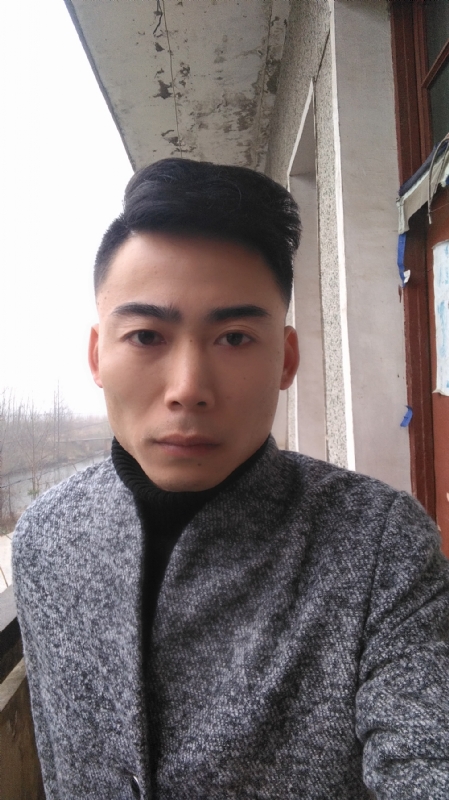 谁伴我闯荡的第一张照片--西安相亲服务中心