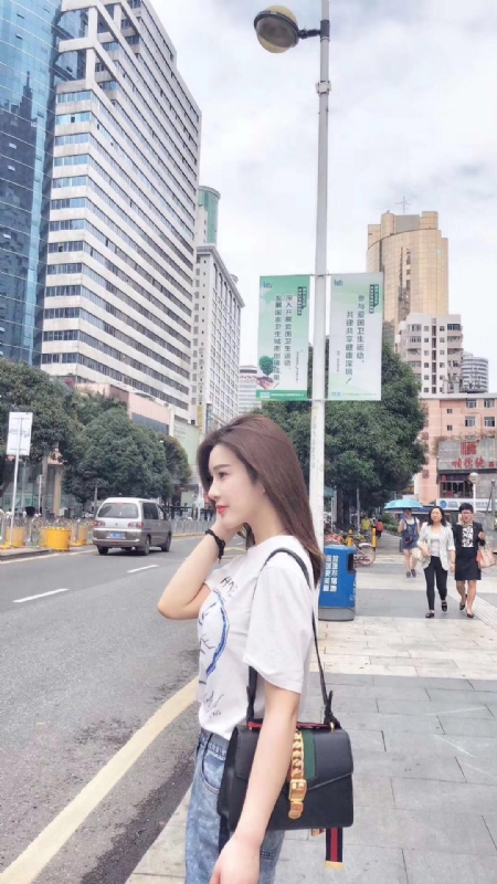 yangxinying的第一张照片--西安相亲服务中心
