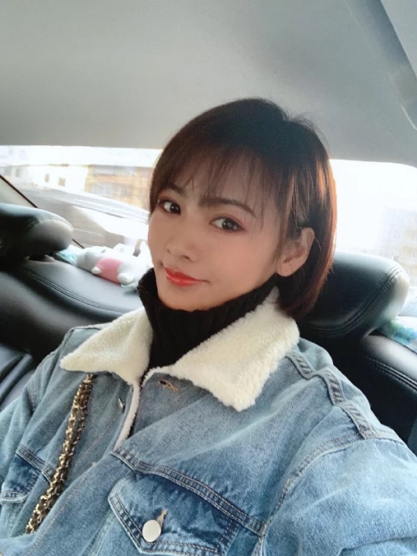 小丫头的第一张照片--西安相亲服务中心