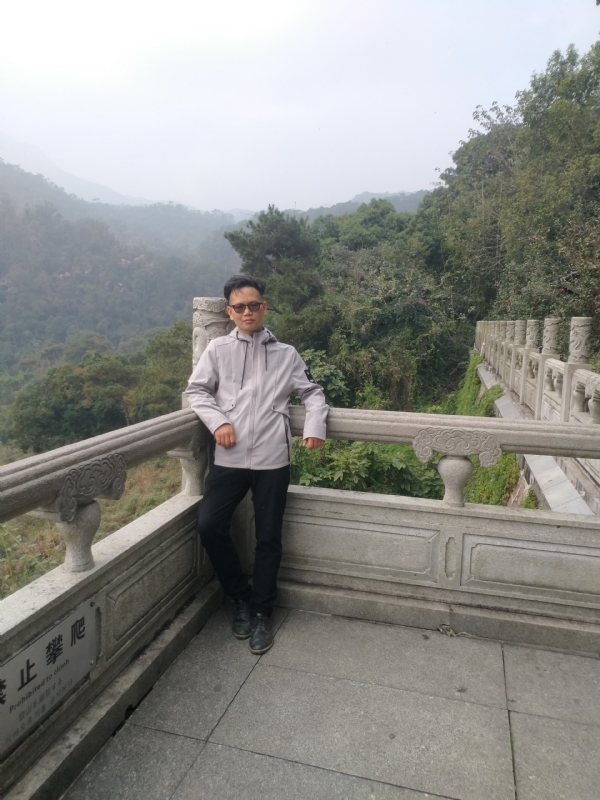 鱿鱼的第一张照片--西安相亲服务中心