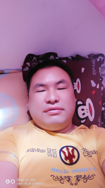 孤狼的第一张照片--西安相亲服务中心