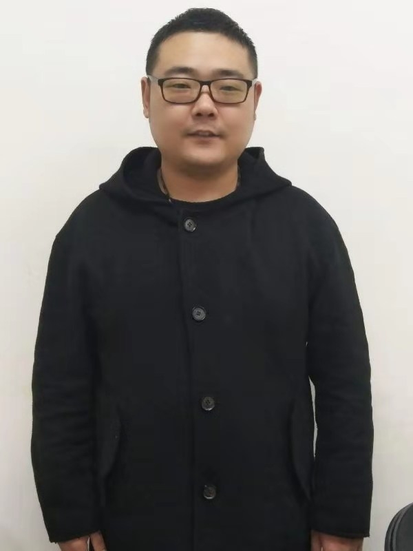 ll的第三张照片--西安相亲服务中心