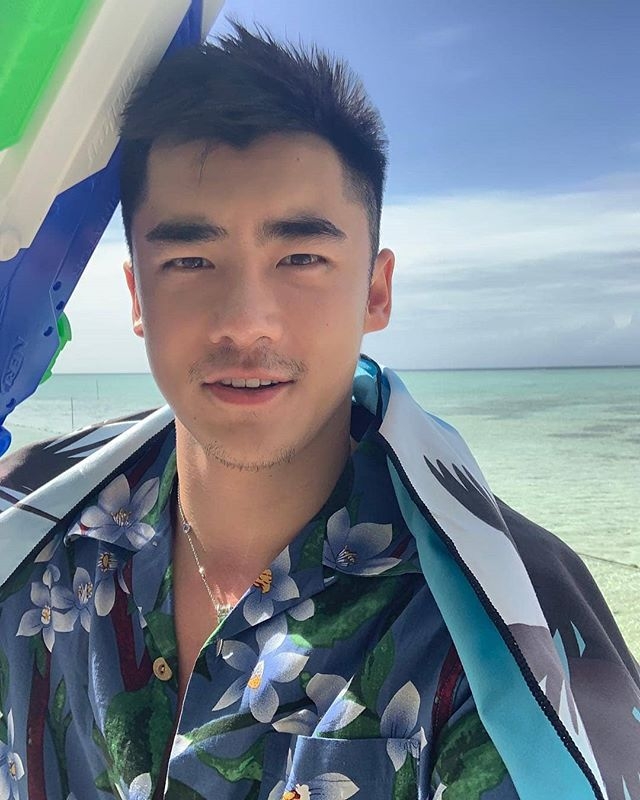 似风沙的第一张照片--西安相亲服务中心
