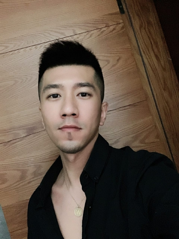 佳佳的第一张照片--西安相亲服务中心