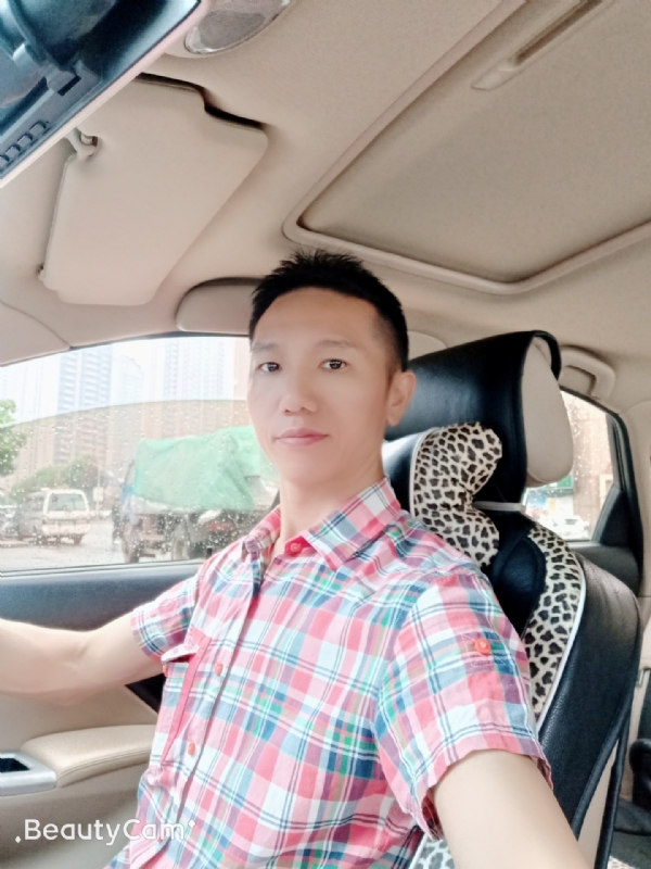 东方的第一张照片--西安相亲服务中心