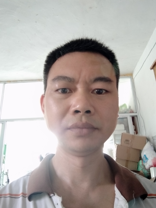 平凡一生的第一张照片--西安相亲服务中心