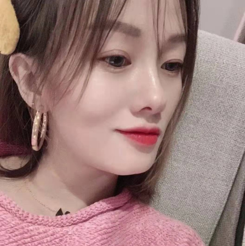 微醺的笑容的第一张照片--西安相亲服务中心