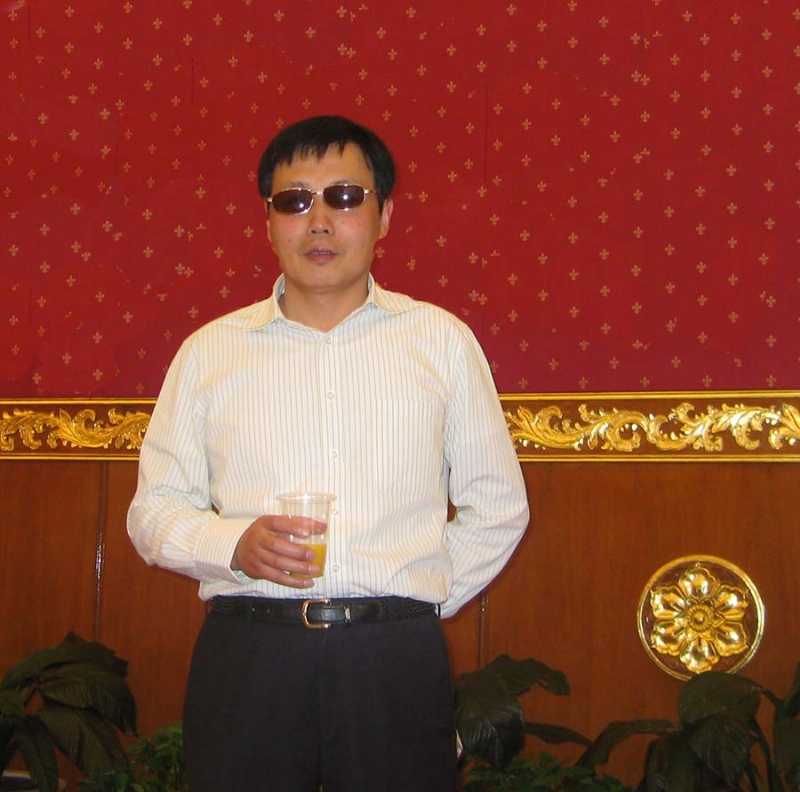 威胜的第二张照片--西安相亲服务中心