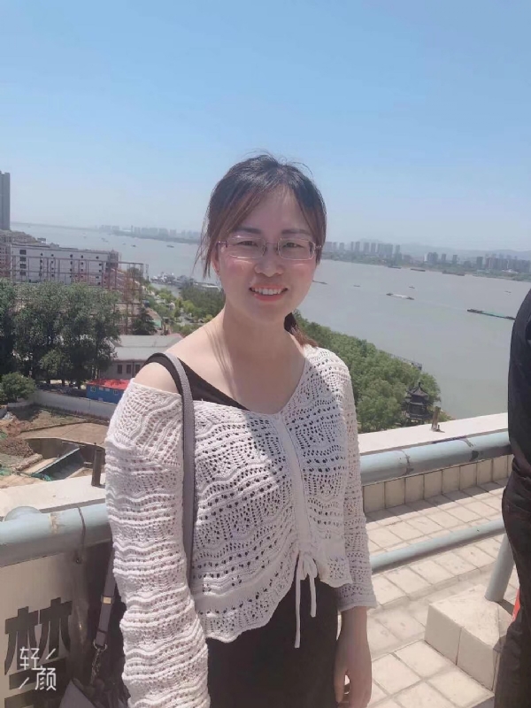 随缘的第一张照片--西安相亲服务中心