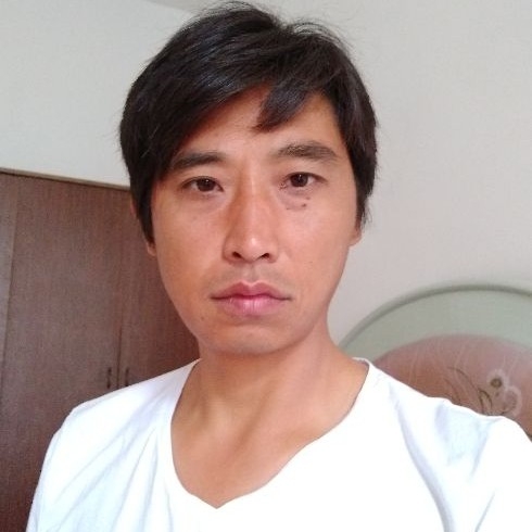 莞尔一笑的第一张照片--西安相亲服务中心
