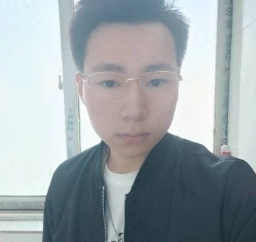 人在旅途的第一张照片--西安相亲服务中心