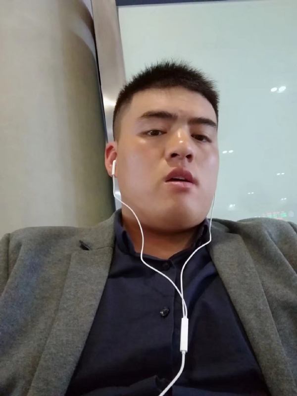 崩沙卡拉卡的第一张照片--西安相亲服务中心