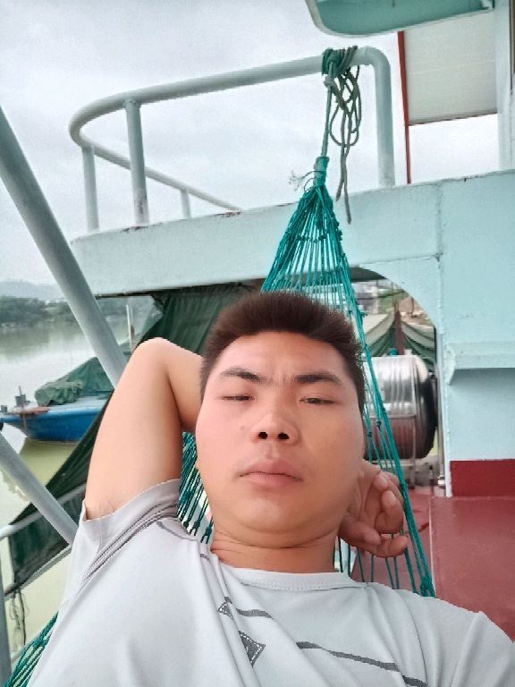 小哥哥的第一张照片--西安相亲服务中心