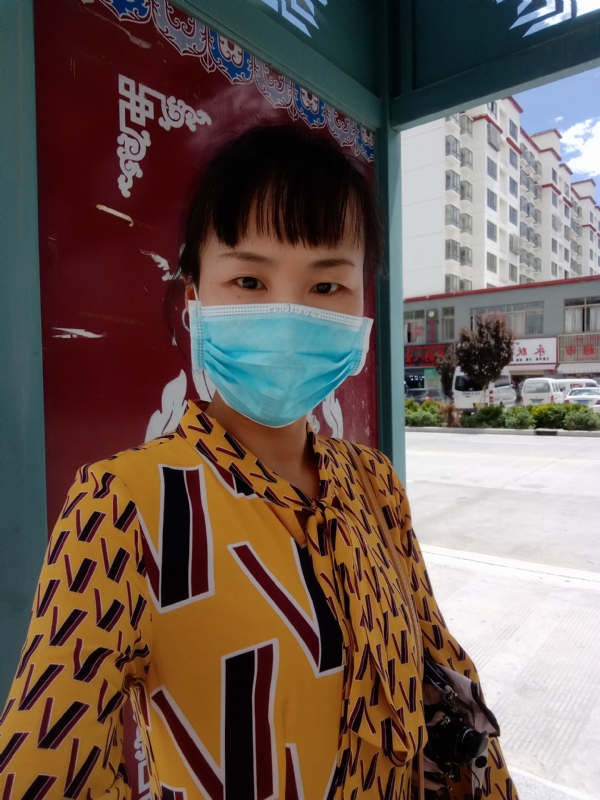 月儿的第一张照片--西安相亲服务中心