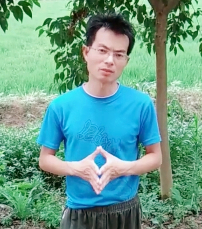 吴先生的第二张照片--西安相亲服务中心