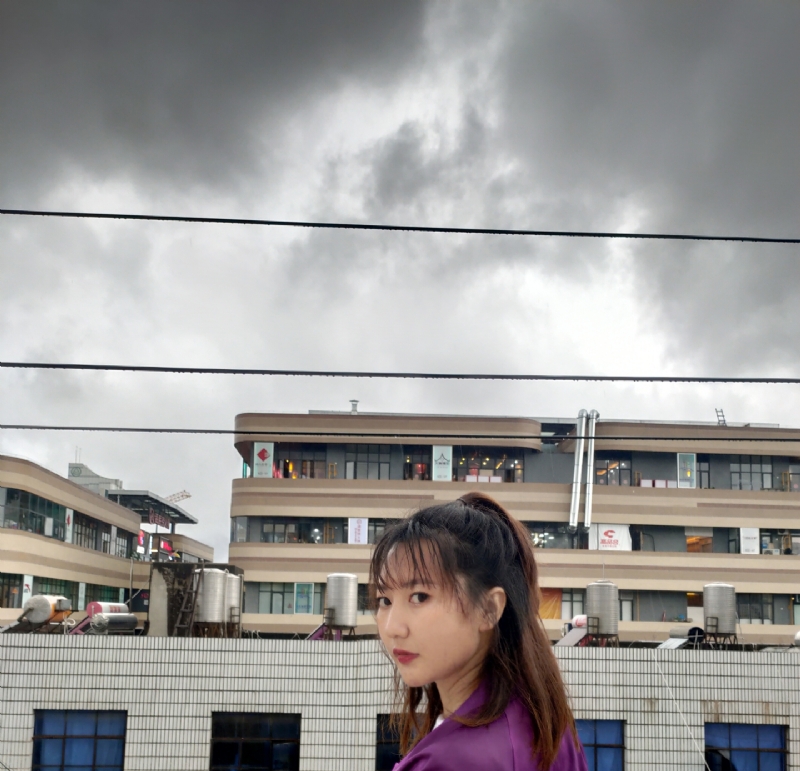 李家小姐的第一张照片--西安相亲服务中心