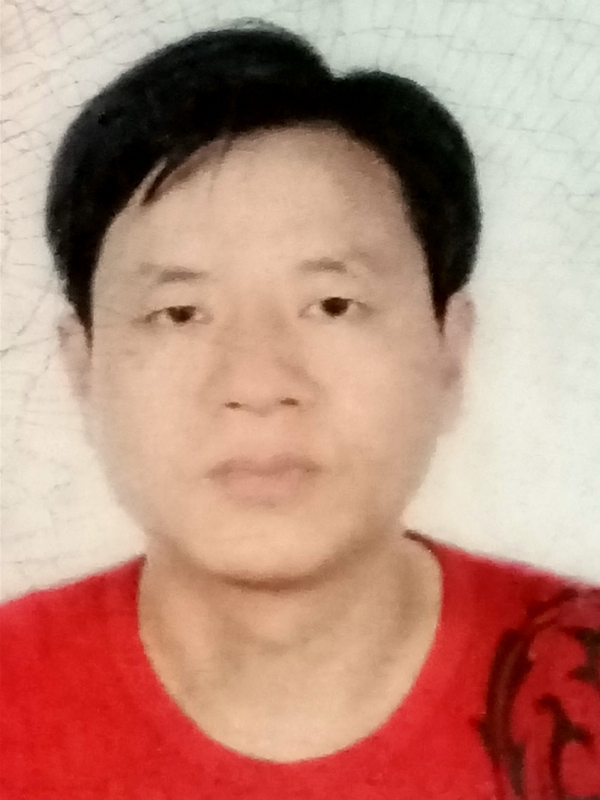 深拥你入怀的第三张照片--西安相亲服务中心