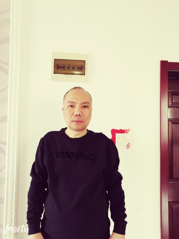 酒香四溢的第三张照片--西安相亲服务中心
