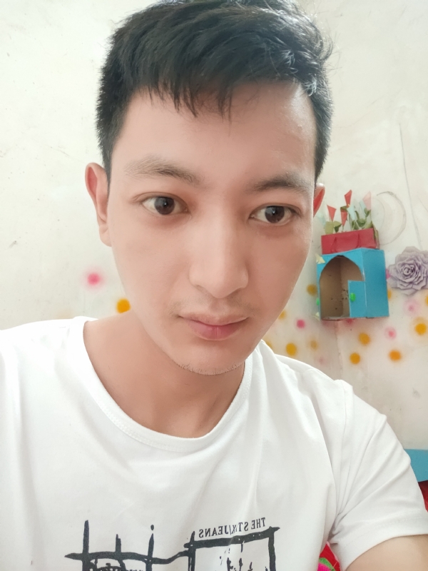 笑对人生的第一张照片--西安相亲服务中心