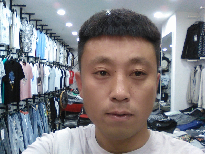 冰冷的心的第二张照片--西安相亲服务中心