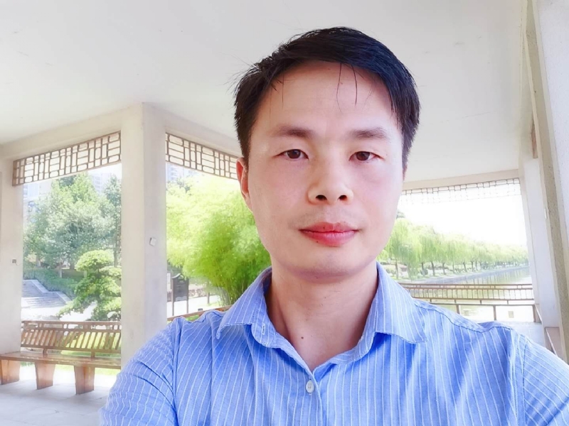 小艾同学的第二张照片--西安相亲服务中心