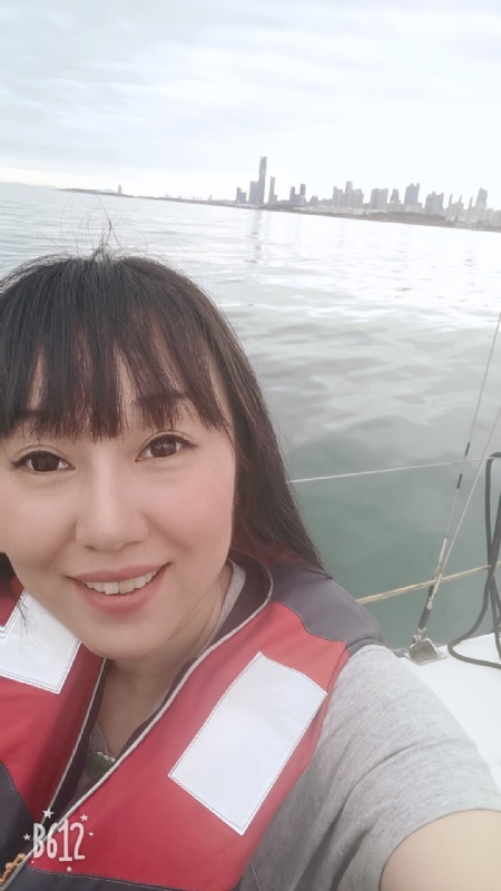 月的第二张照片--西安相亲服务中心