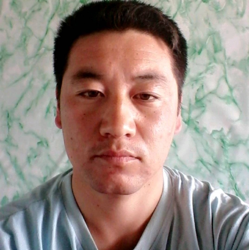 寻找另一半的第三张照片--西安相亲服务中心