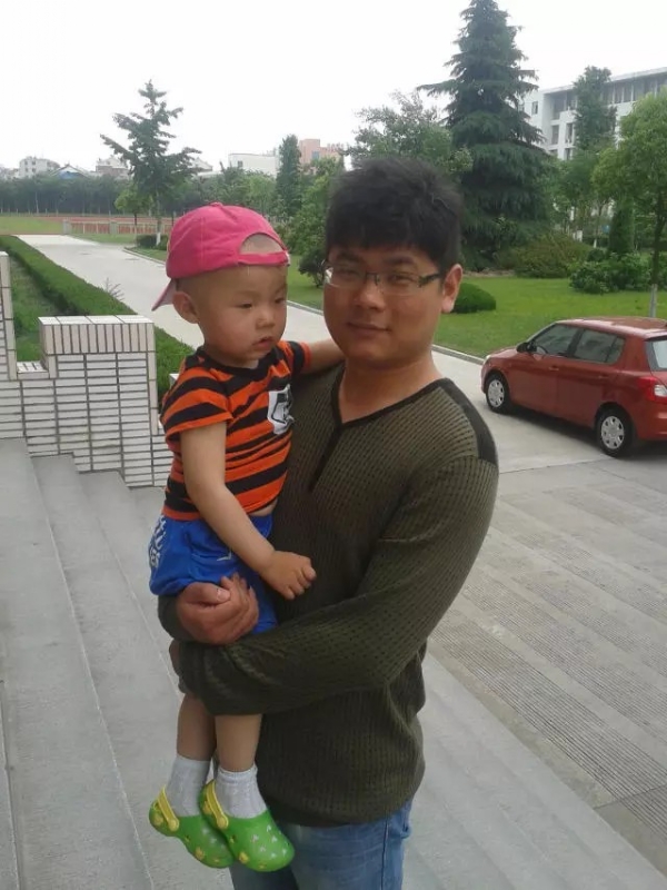 秦时明月的第一张照片--西安相亲服务中心