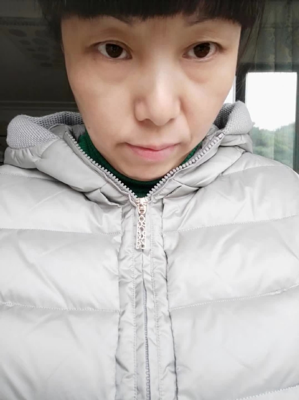 一抹幽蓝的第一张照片--西安相亲服务中心
