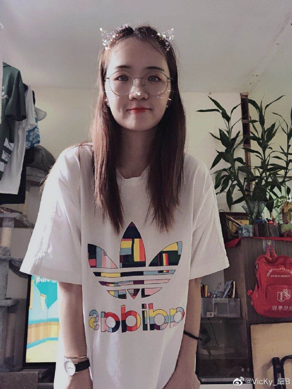 丁美洁的第一张照片--西安相亲服务中心