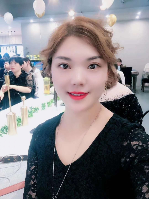 CY的第三张照片--西安相亲服务中心