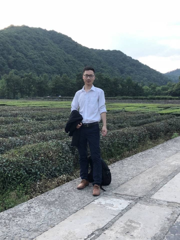 盛夏果实的第一张照片--西安相亲服务中心