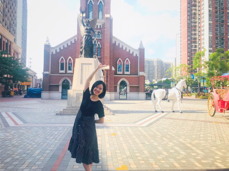 小容的第三张照片--西安相亲服务中心
