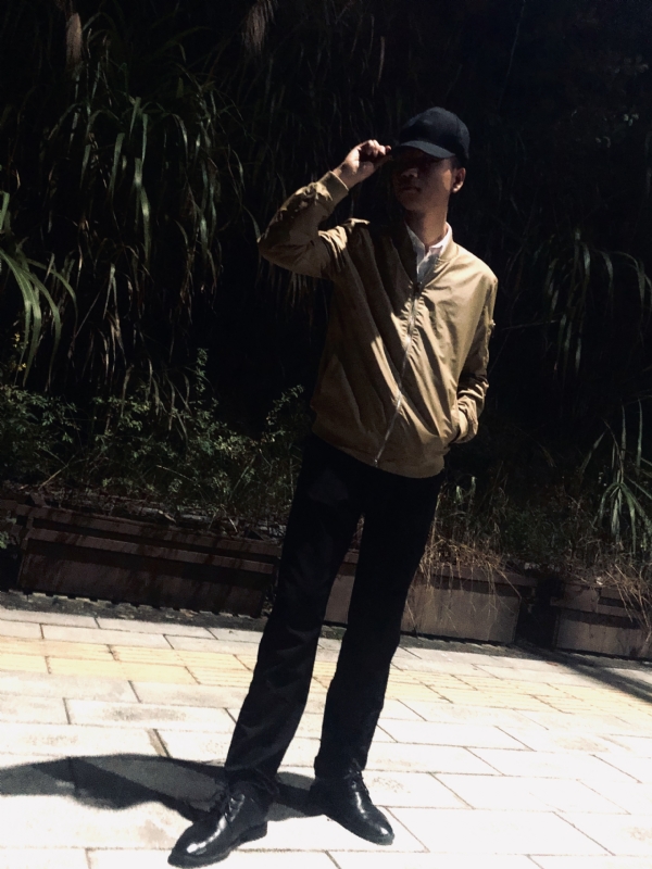 平凡的人的第一张照片--西安相亲服务中心