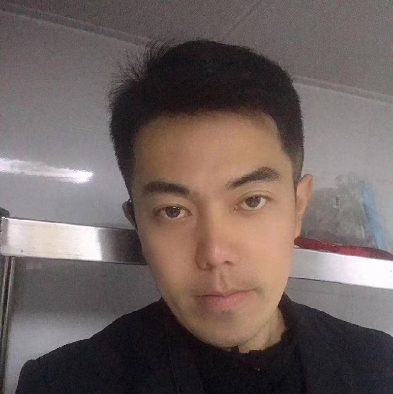 李龙的第一张照片--西安相亲服务中心