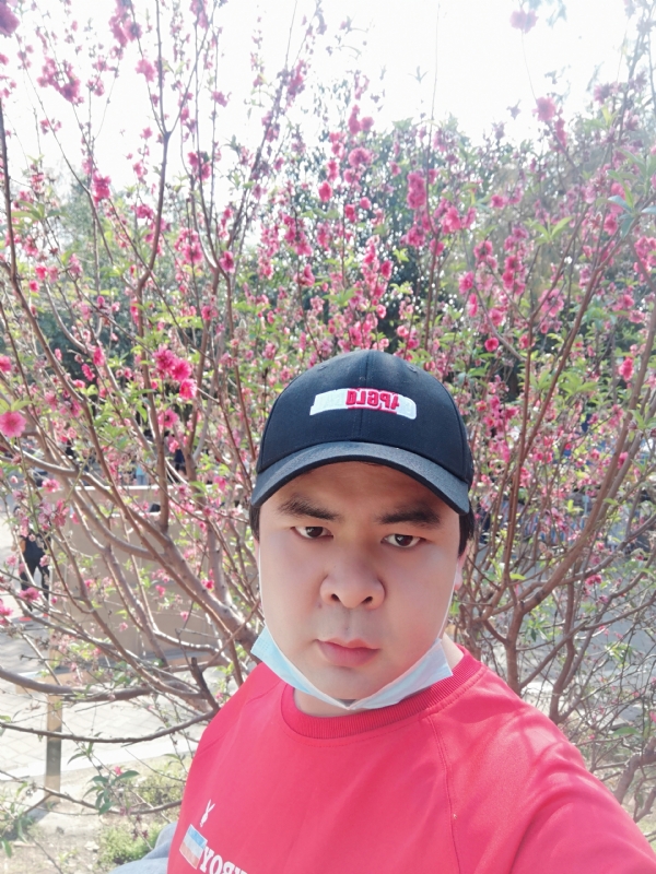 真心交友的第一张照片--西安相亲服务中心