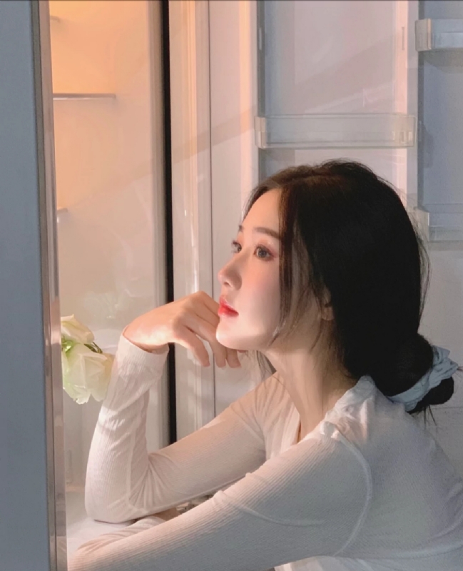 風吹過臉頰的第一张照片--西安相亲服务中心