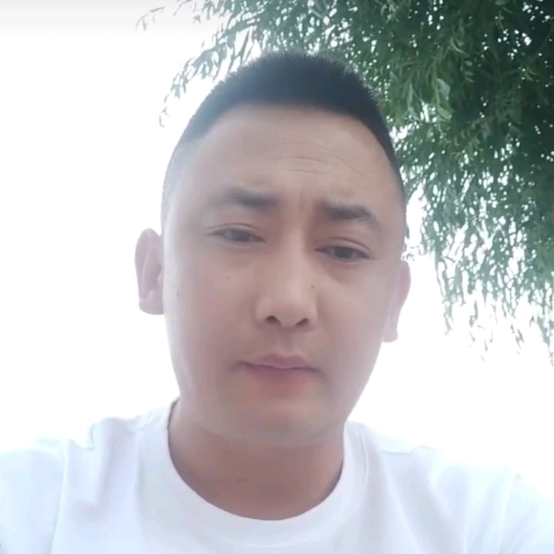 潇洒的第一张照片--西安相亲服务中心