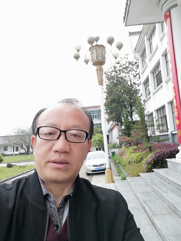 玫瑰祥云的第二张照片--西安相亲服务中心