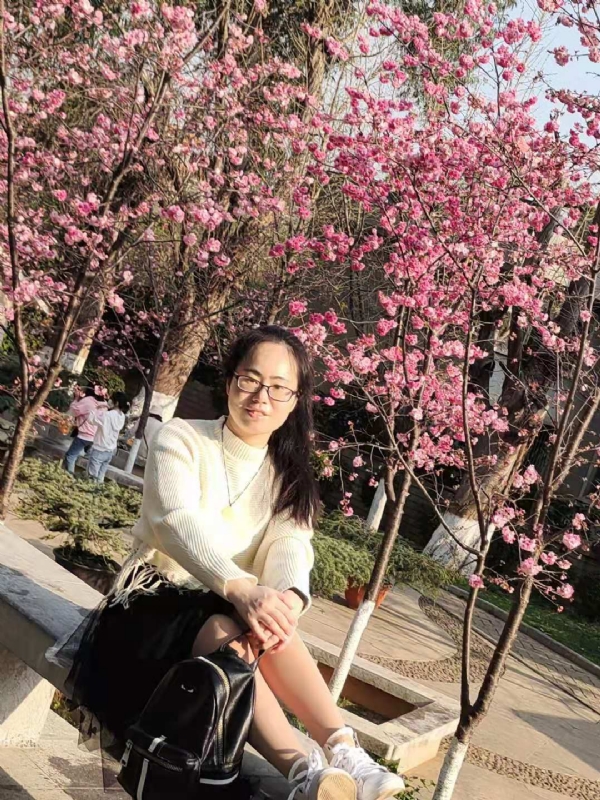 Nancy的第一张照片--西安相亲服务中心