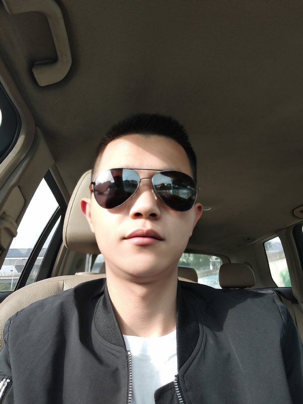 葛先生的第一张照片--西安相亲服务中心